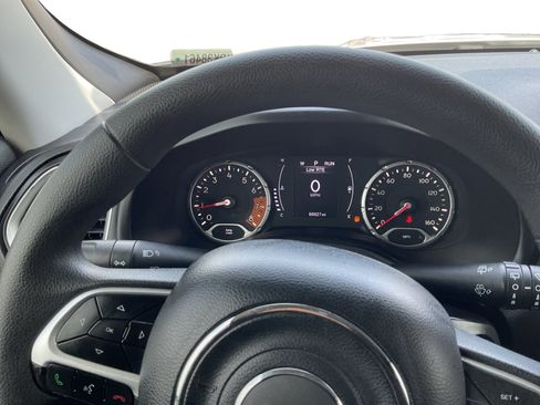 Used 2019 Jeep Renegade Sport AWD/4WD image 12