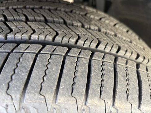 Used 2025 BMW X6 xDrive40i image 10