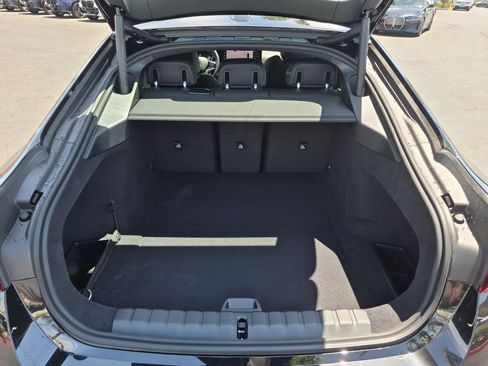 New 2026 BMW i4 eDrive40 w/ Parking Assistance Package RWD image 32