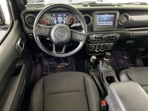 Used 2022 Jeep Gladiator Sport AWD/4WD image 20