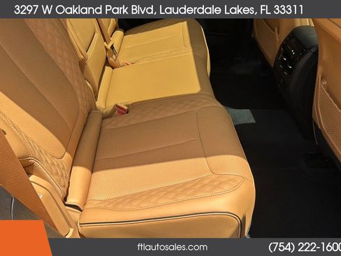 Used 2022 Jeep Grand Cherokee Summit w/ Luxury Tech Group V image 47