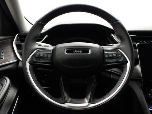 Used 2023 Jeep Grand Cherokee 4WD 4xe image 22