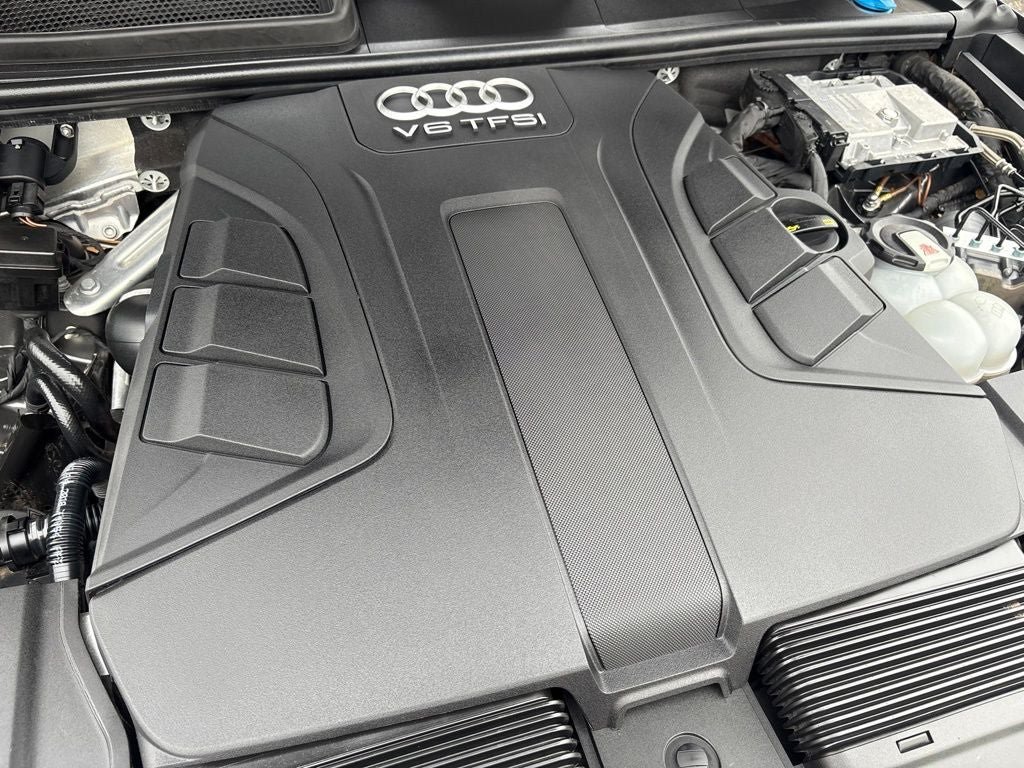 Used 2018 Audi Q7 3.0T Prestige AWD/4WD image 44