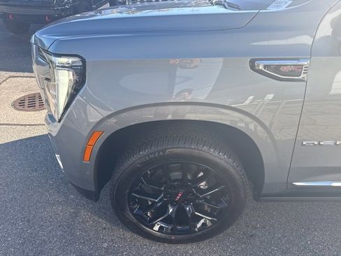 New 2026 GMC Yukon Denali w/ Denali Reserve Package image 4