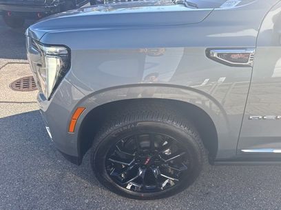 New 2026 GMC Yukon Denali w/ Denali Reserve Package