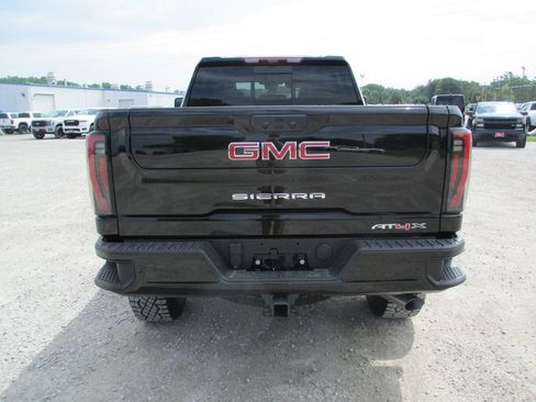 New 2026 GMC Sierra 2500 AT4X AWD/4WD image 5