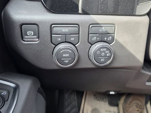 New 2025 Chevrolet Silverado 1500 RST AWD/4WD image 19