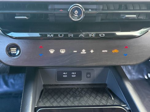 Certified 2025 Nissan Murano SV FWD image 25