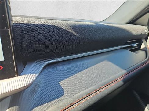 New 2026 Ford Explorer ST-Line w/ ST-Line Street Pack image 27