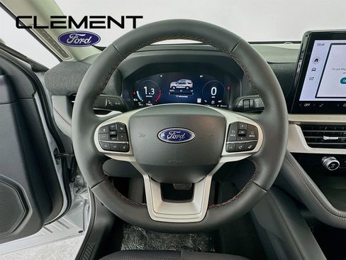 New 2026 Ford Explorer Active AWD/4WD image 14
