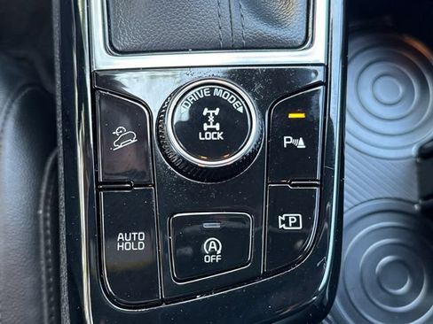 Used 2025 Kia Sportage X-Line AWD/4WD image 25