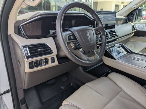 Certified 2023 Lincoln Navigator L Reserve AWD/4WD image 13