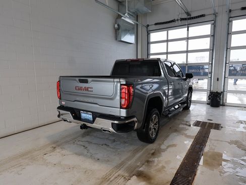 Certified 2023 GMC Sierra 1500 SLT w/ SLT Convenience Package image 3