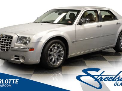 Used 2005 Chrysler 300 C w/ Navigation & Sound Group II