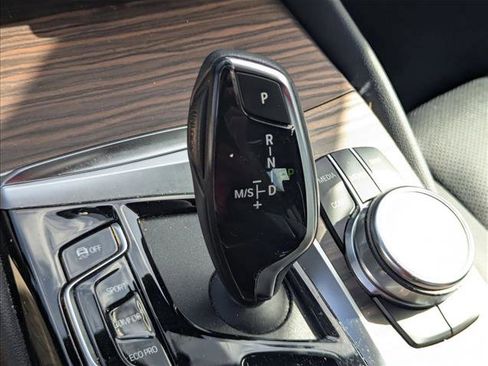 Certified 2023 BMW 530i w/ Convenience Package image 4