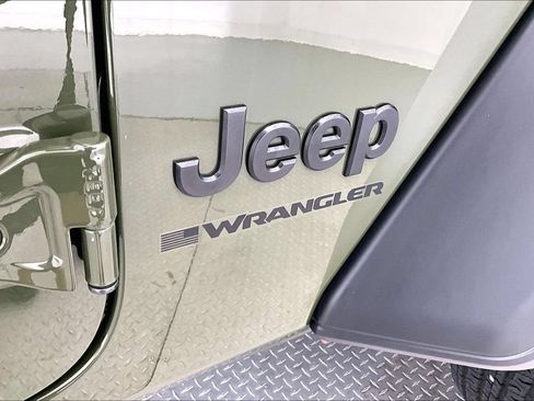 Used 2024 Jeep Wrangler Unlimited Sport AWD/4WD image 32