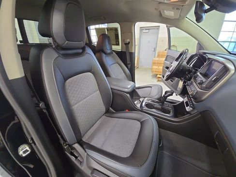 Certified 2022 Chevrolet Colorado Z71 w/ Safety Package image 29