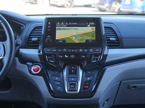 Used 2023 Honda Odyssey Touring image 19