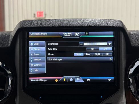 Used 2015 Ford F250 Lariat w/ Lariat Ultimate Package image 37