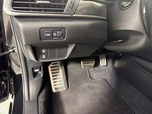 Used 2021 Honda Accord Sport image 13