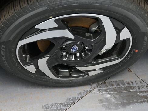 New 2026 Subaru Crosstrek 2.5i Limited AWD/4WD image 17