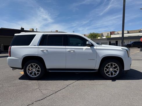 Used 2016 GMC Yukon SLT w/ Open Road Package AWD/4WD image 2