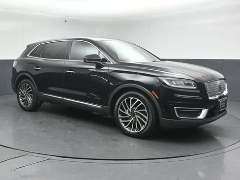Used 2019 Lincoln Nautilus Reserve image 1