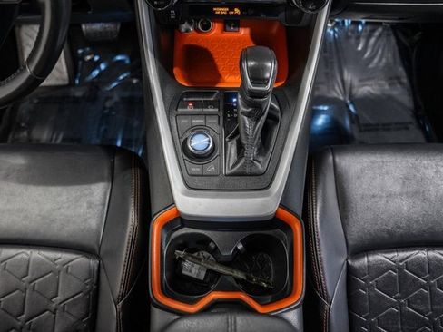 Used 2020 Toyota RAV4 Adventure image 22