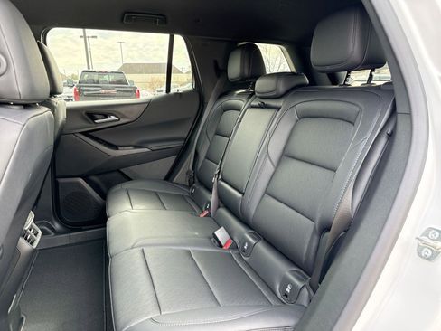 New 2026 Chevrolet Equinox LT w/ Convenience Package II image 19