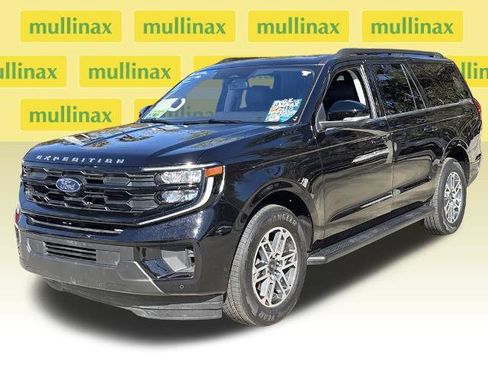 Certified 2025 Ford Expedition Max Active image 5