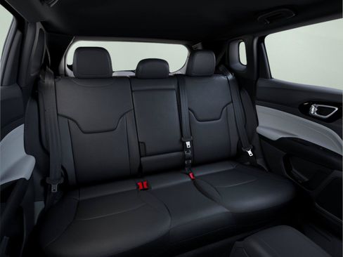 New 2026 Jeep Compass Limited AWD/4WD image 10