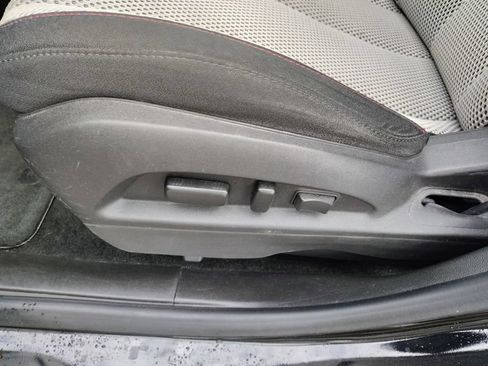 Used 2015 Chevrolet Equinox LT w/ Driver Convenience Package FWD image 11