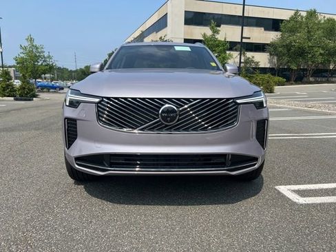 New 2026 Volvo XC90 B6 Plus w/ Protection Package Premier AWD/4WD image 2