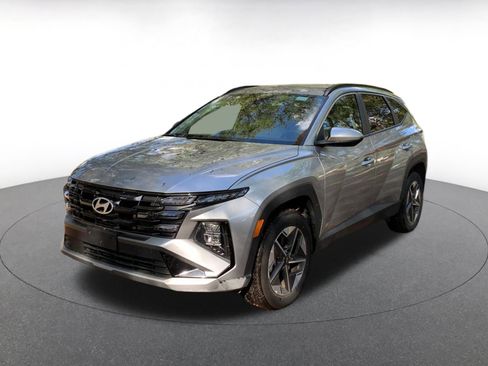 Used 2025 Hyundai Tucson SEL image 3