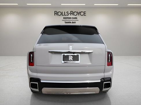 New 2026 Rolls-Royce Cullinan AWD/4WD image 8