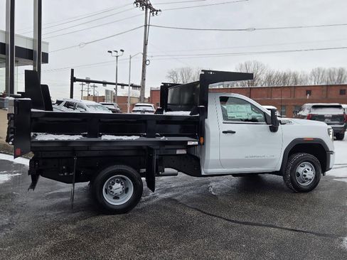 New 2026 GMC Sierra 3500 Pro w/ Convenience Package AWD/4WD image 11