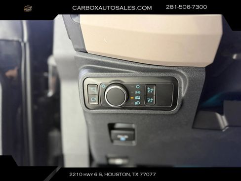 Used 2024 Ford Bronco Wildtrak AWD/4WD image 24