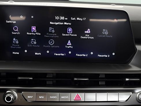 Used 2024 Kia Telluride LX image 39