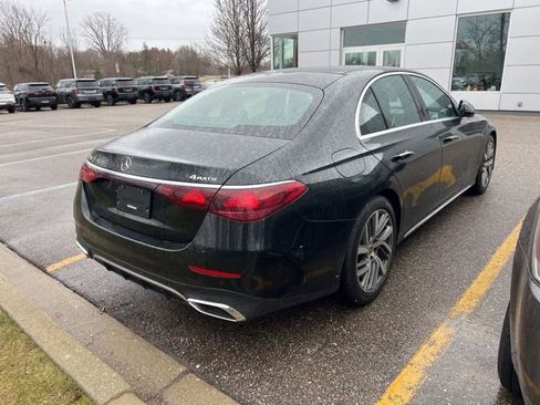 Used 2024 Mercedes-Benz E 350 E 350 w/ Driver Assistance Package image 4
