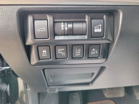 Used 2019 Subaru Outback 3.6R Touring image 27