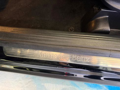 Used 2025 Mercedes-Benz GLB 250 4MATIC image 15