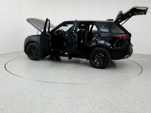 New 2026 Land Rover Range Rover Sport SE image 12