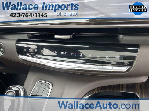 Used 2022 Cadillac Escalade ESV Premium Luxury w/ Performance Package image 30