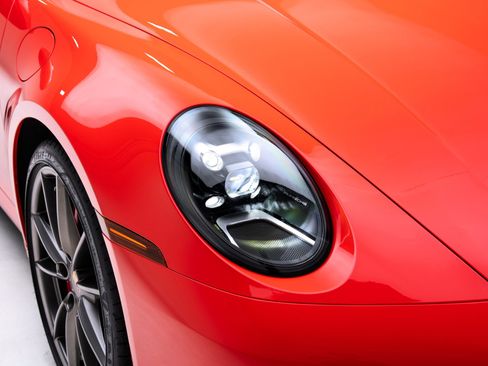 Used 2021 Porsche 911 Carrera S image 10