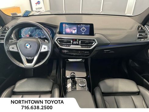 Used 2024 BMW X3 xDrive30i image 17