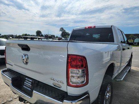 Used 2024 RAM 2500 Big Horn AWD/4WD image 6