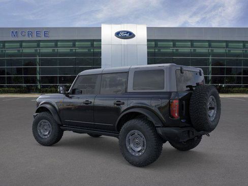 New 2025 Ford Bronco Badlands image 4