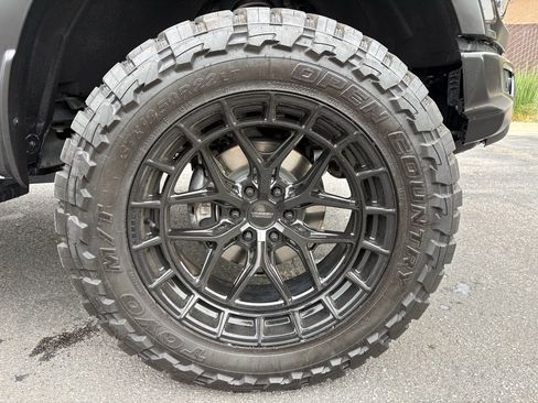 Used 2024 Ford F150 Raptor w/ Equipment Group 803A Raptor R AWD/4WD image 3