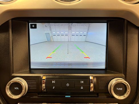 Used 2016 Ford Mustang GT Premium image 17