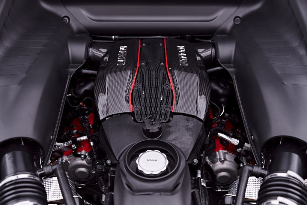 Used 2020 Ferrari 488 Pista Coupe RWD image 50